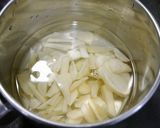 中性脂肪対策！春菊と菊芋のお味噌汁作り方2写真