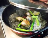 ハマグリとアスパラのチャウダーパスタ作り方4写真