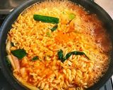 旨ウマ♪辛～い！鶏ガラ風味の韓国ラーメン作り方5写真