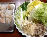 旨味たっぷり！魚介の味噌チーズ鍋作り方5写真