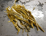 簡単！とろとろ☆里芋と昆布の煮物作り方1写真