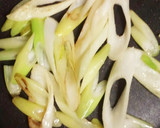 朝ごはん♪ごま油香るネギの卵炒め作り方3写真