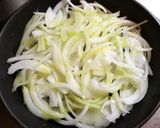 簡単1品♪玉葱とベーコンのチーズ焼き作り方1写真