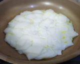 ◆ピリ辛ドライカレーのとろ～りお餅ピザ♪作り方5写真