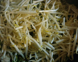 もやしと豆苗の炒め物♪作り方7写真