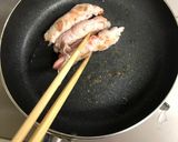 お弁当に！焼肉タレで簡単！カニカマ肉巻き作り方5写真