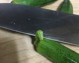 鶏軟骨とトマトオクラのバルサミコソテー作り方1写真