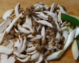 鶏むね肉ときのこ カイワレのさっぱり煮❀作り方1写真
