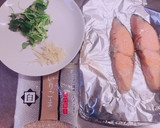 焼き鮭と しょうがの炊き込みご飯作り方1写真