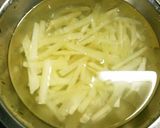 ヤーコンと鶏肉の梅肉おかか炒め作り方2写真