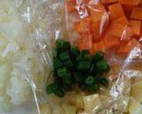 離乳食完了期☆鶏ささみ野菜カレー作り方1写真
