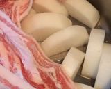 大根と豚バラの梅茶漬け煮作り方1写真