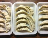 ザワークラウトアレンジセロリの葉入り餃子作り方3写真