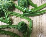 こごみの簡単ペッパーマヨ和え作り方1写真