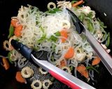 糸こんにゃくでヘルシー焼きそば風作り方4写真