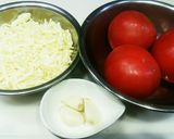 トマト、チーズのダッチオーブン蒸し作り方1写真