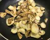 百合根と舞茸のハーブバターソテー作り方5写真