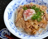 豚肉のコクうま温玉丼作り方4写真