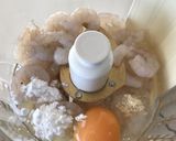 食パンの耳で簡単エビのすり身揚げ！作り方2写真