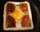 マルシンハンバーグと目玉焼きのトースト作り方4写真