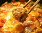 簡単！トマト缶で♪トマトチーズ鍋作り方2写真