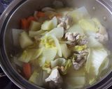 白菜消費に！白菜と鶏のホワイトシチュー作り方3写真