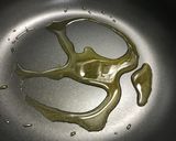 ⭐️ 普通のフライパンで作る簡単玉子焼き作り方1写真