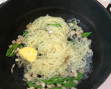 椎茸軸と絹さやのしょうゆバターパスタ作り方3写真