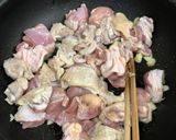 材料3つ♪簡単美味♪鶏肉の梅にんにく炒め作り方2写真