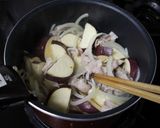 さつまいもと豚肉の炒め煮♪作り方5写真