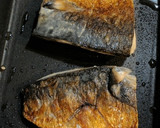 しっとり仕上がる！鯖のコクごまマヨ焼き！作り方4写真