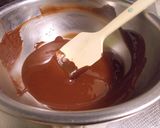 チョコでコーティングした基本のエクレア♡作り方2写真
