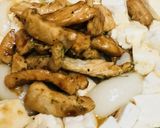 のせ鍋★鶏肉味噌炒めをのせた豚骨味噌鍋作り方4写真