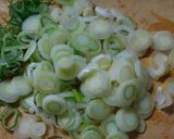 レンジで簡単♪❀もやしとネギのピリ辛和え作り方1写真