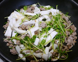 簡単！豆苗とはんぺんの肉みそ炒め作り方3写真