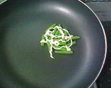 お弁当の隙間埋めに♪インゲンのマヨチ炒め作り方2写真