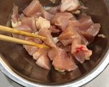 鶏胸肉のバター醤油炒め作り方1写真