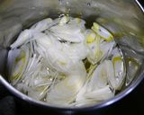簡単！牡蠣のオイバタ風味なお味噌汁作り方1写真