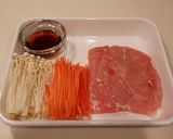 ［豚肉巻き 人参 えのき ＊お弁当］作り方1写真