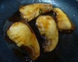超簡単♪テリッ！甘いぶりの照り焼き♪作り方3写真