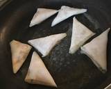パリッと焼いた☆煮りんごの三角春巻き作り方10写真