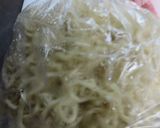 冷凍自家製蒸し麺の焼きそば作り方1写真