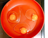 黄身がキレイな目玉焼き★お弁当にも！作り方2写真