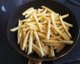 ２日目のフライドポテトをカリサクに！作り方2写真