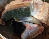 旨味たっぷり♪あらで作るブリ大根☆作り方1写真