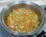 野菜たっぷり❤️簡単コンソメスープ♪作り方5写真