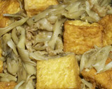 簡単！いりこ出汁☆豚コマ絹揚げ豆腐の煮物作り方7写真