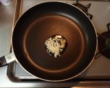 ヘルシー・節約！鶏むね肉・もやしのスープ作り方1写真