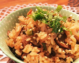 簡単！牛肉と春菊、れんこんの炊き込みご飯作り方9写真