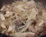 簡単節約＊豚バラともやしと豆腐のピリ辛作り方4写真